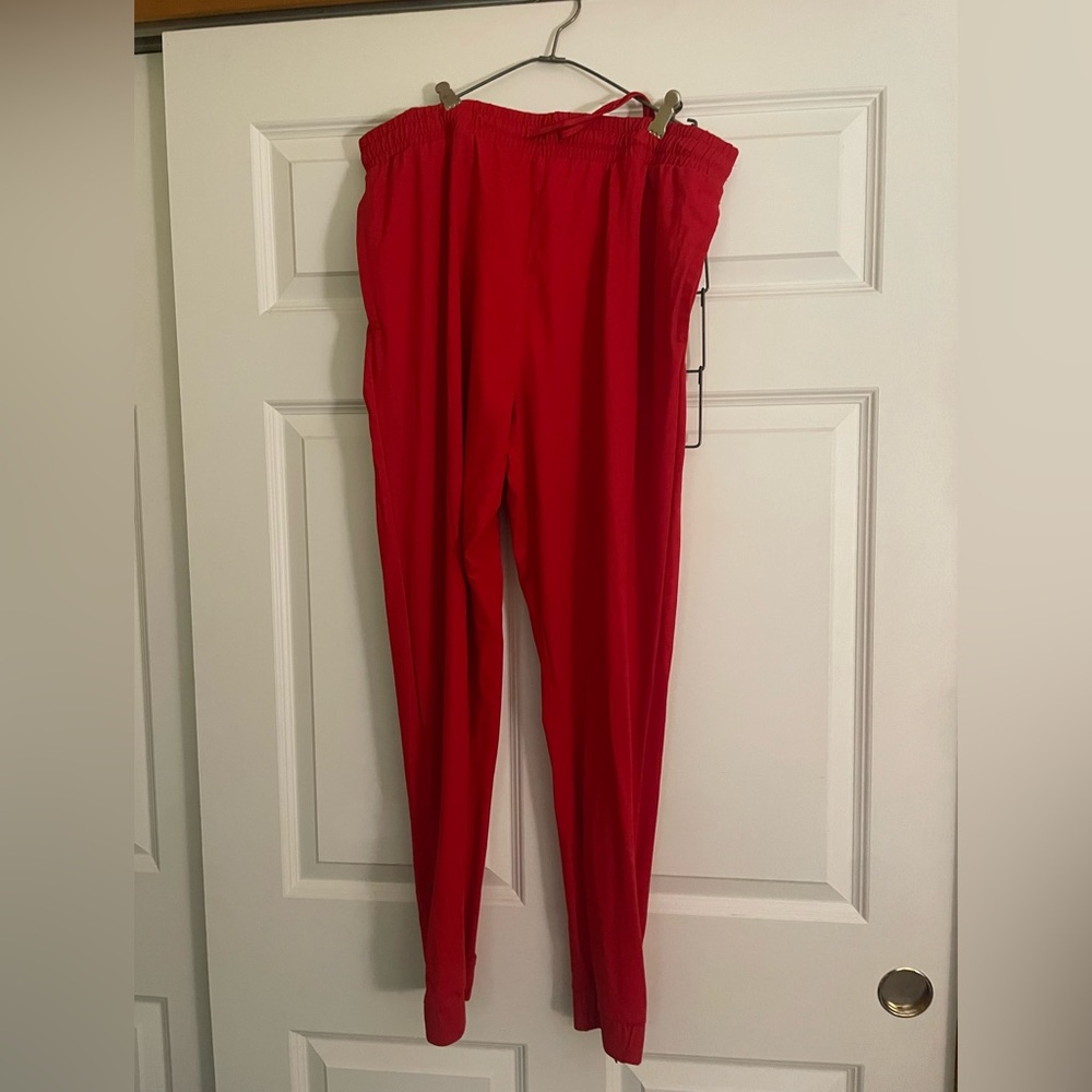 ZYIA Active Peak Zipper Vibrant Red joggers XXL